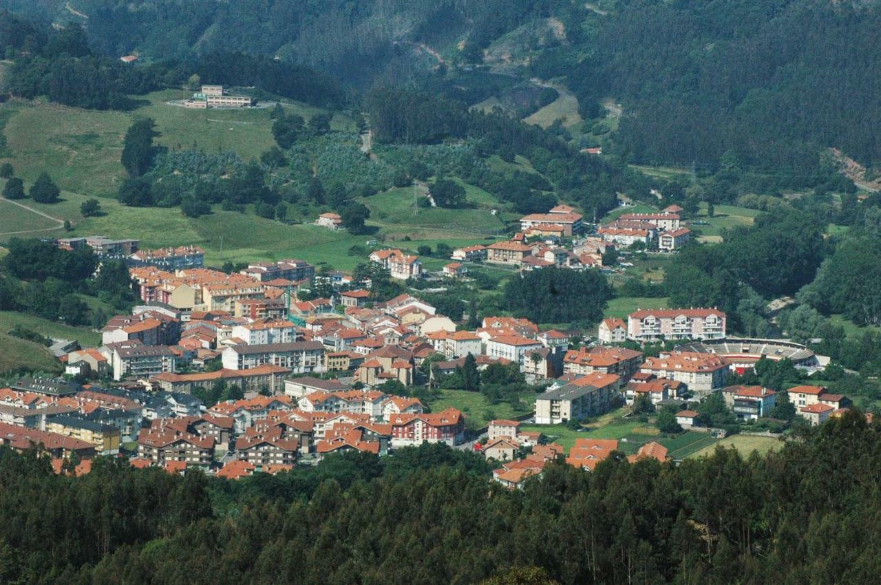 Los Respigos Ampuero Exteriör bild